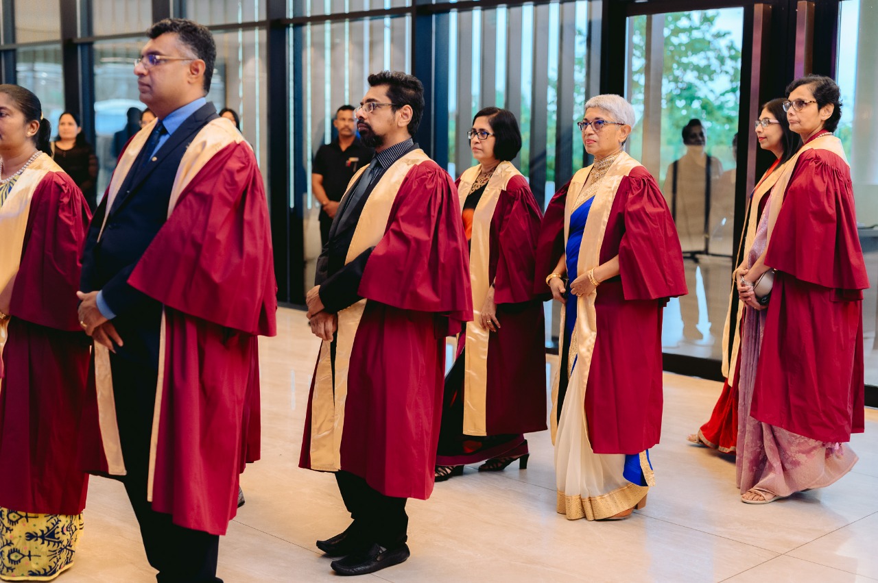 inaug-oration-25-30